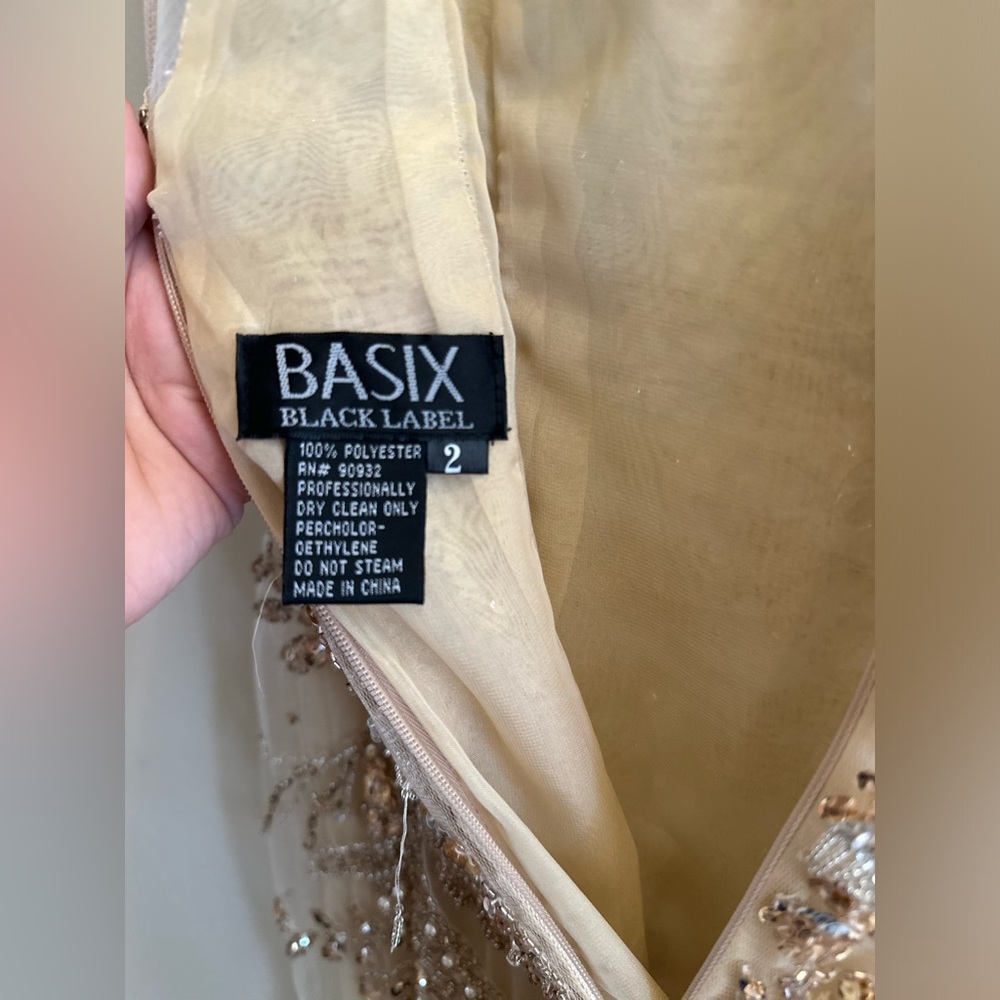 Basix Black Label Dress Sequin Embellished Gown Size 2 - Picture 6 of 6